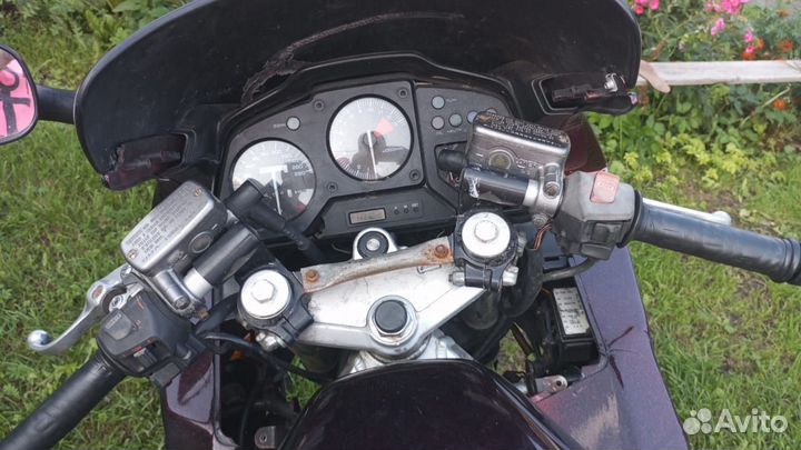 Honda vfr750