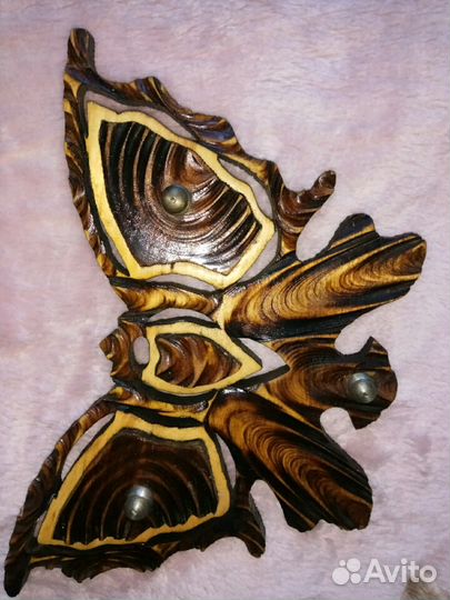 Бабочка -вешалка