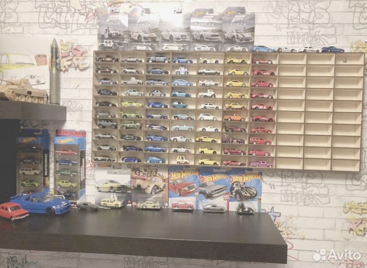 Гараж для машинок 1:64