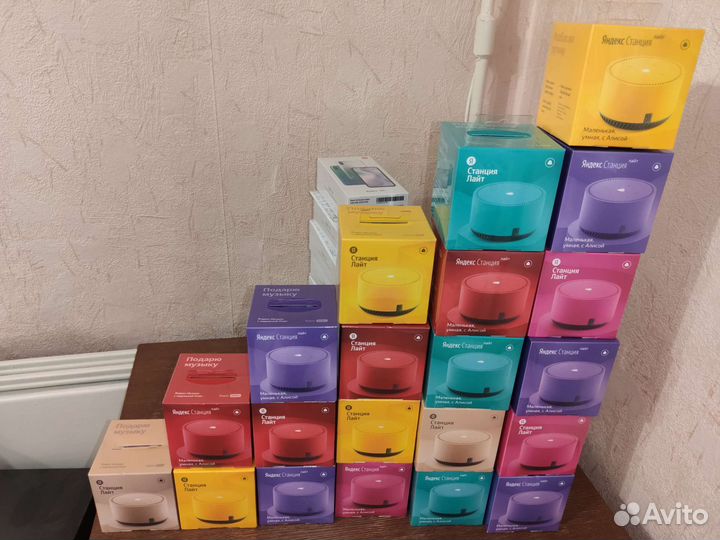 Яндекс станция- колонка lite