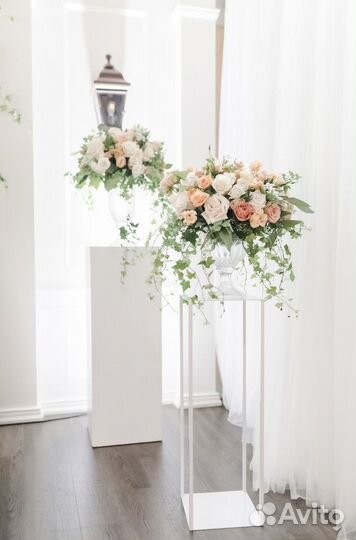 Стойки для цветов на свадьбу, цветочные композиции