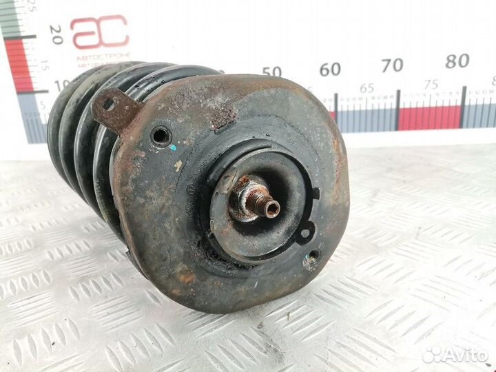 Стойка для Renault Scenic 1