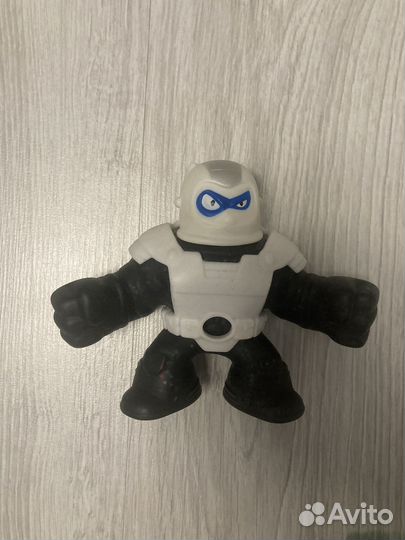 Тянущиеся игрушки Гуджитсу (Goojitzu)