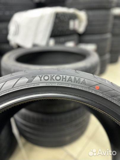 Yokohama Advan Sport V107 275/35 R21 и 315/30 R21 105Y