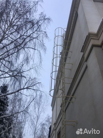 Кровельные лестницы купить