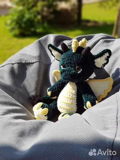 Вязанная змея и дракон