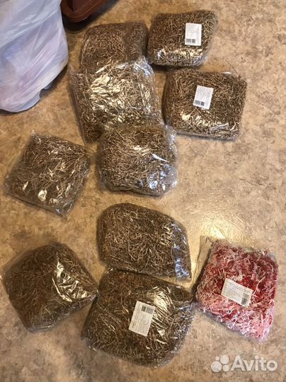 Бумажный наполнитель для подарков