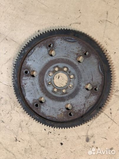 Mitsubishi Montero 3 3.5L Маховик MR305191