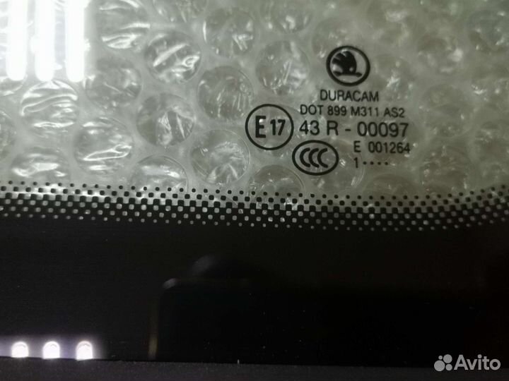 Стекло кузова заднее левое Skoda Kodiaq