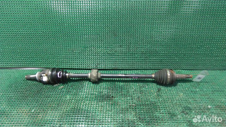 Привод toyota aqua NHP10 1NZ-FXE Передний Правый к