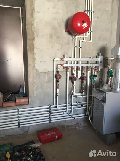 Moнтаж cистeм oтoпления / отопление