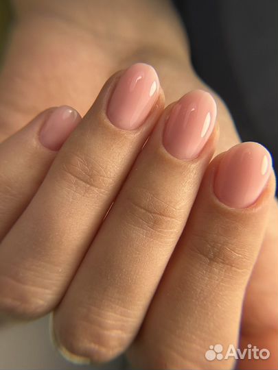 Маникюр / Маникюр с покрытием / Укрепление