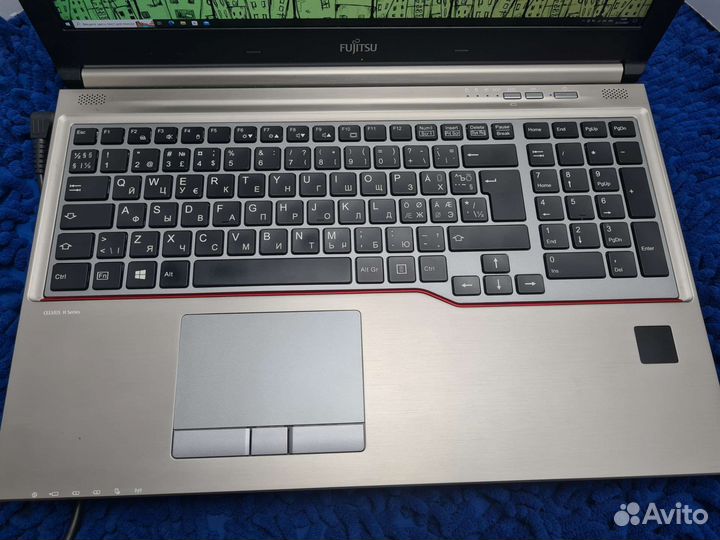 Ноутбук Fujitsu Celsius H760 Xeon 16/512SSD IPS 4K