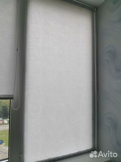 Рулонная штора Севилия 61,5х175см серебро