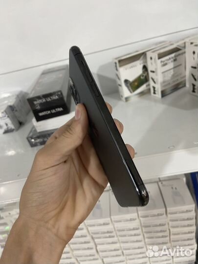 iPhone 11 pro 64 гб