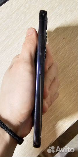 Samsung Galaxy S23, 8/256 ГБ