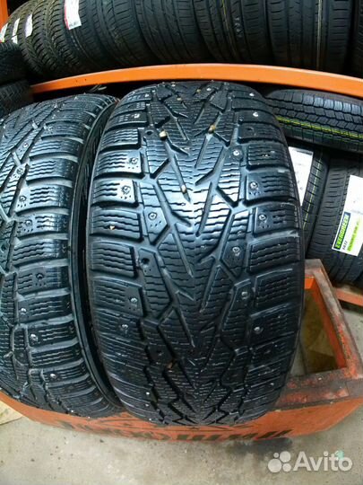 Nokian Tyres Hakkapeliitta 7 215/55 R17