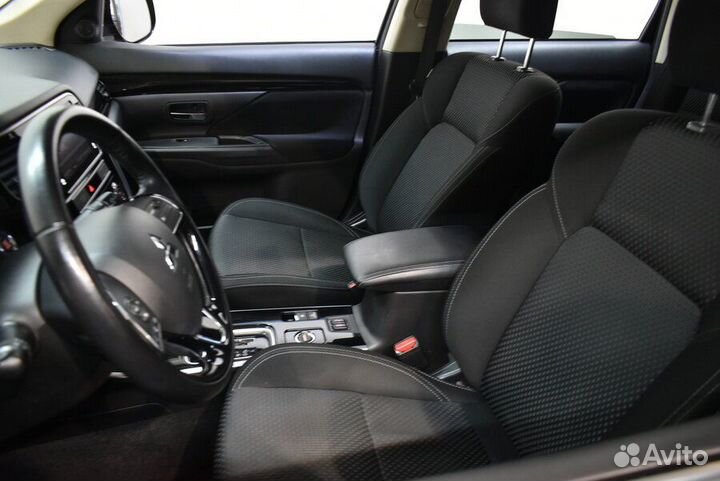 Mitsubishi Outlander 2.0 CVT, 2019, 115 946 км