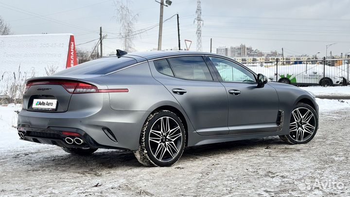 Kia Stinger 2.0 AT, 2021, 107 000 км