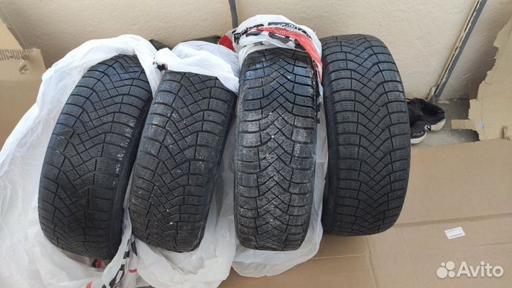 Pirelli Ice Zero 185/60 R15