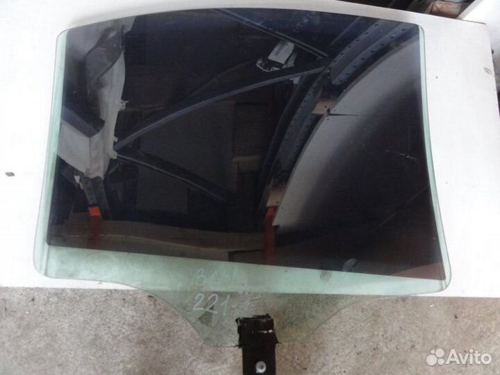 Стекло двери задней левой Mercedes-Benz S- Класс