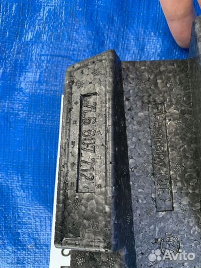 Наполнитель заднего бампера пенопласт Touareg 2010