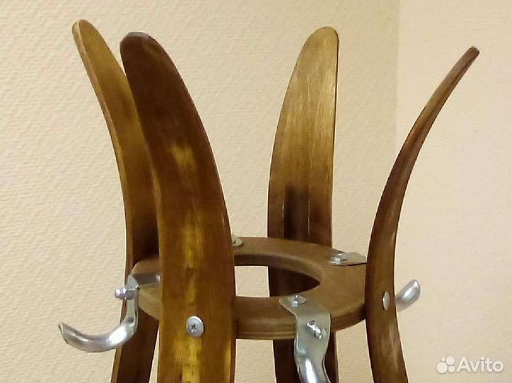 Вешалка из лыж, лофт, винтаж