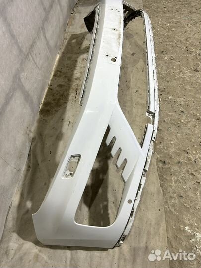 Бампер передний Volkswagen Touareg 2 рест