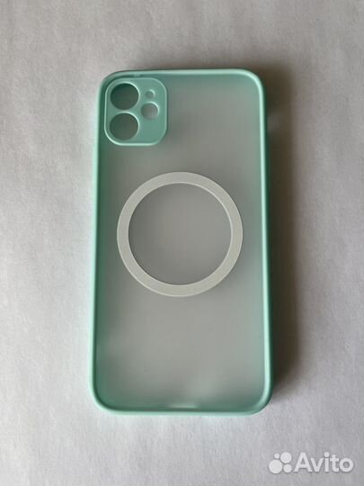 Чехол на iPhone 11