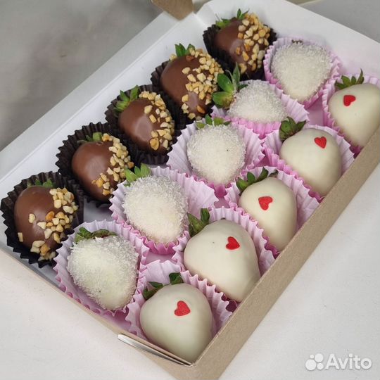 Клубника в шоколаде наборы в коробочках