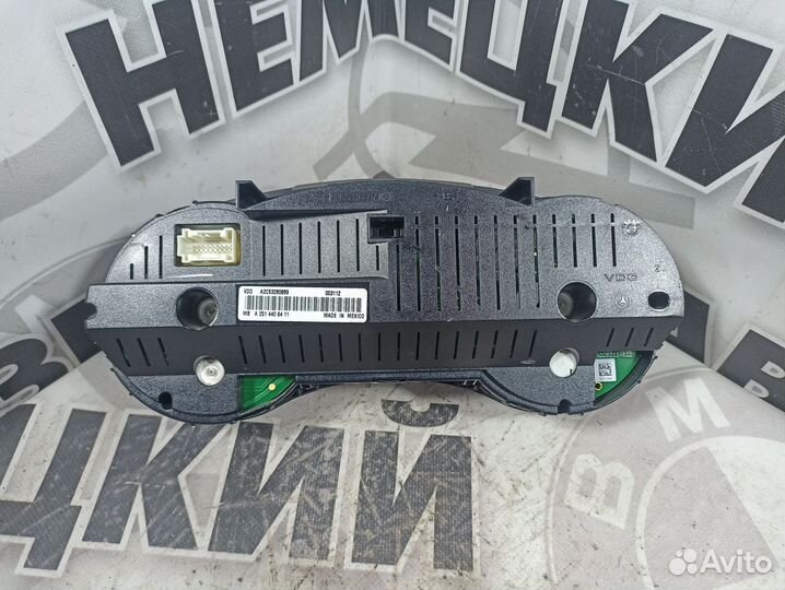 Приборная панель Mercedes W251