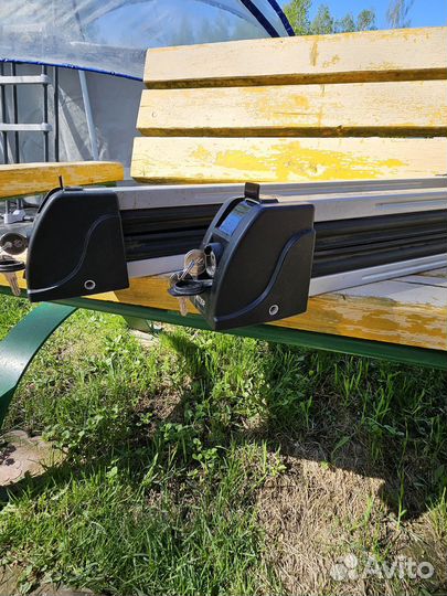 Крепление для перевозки лыж