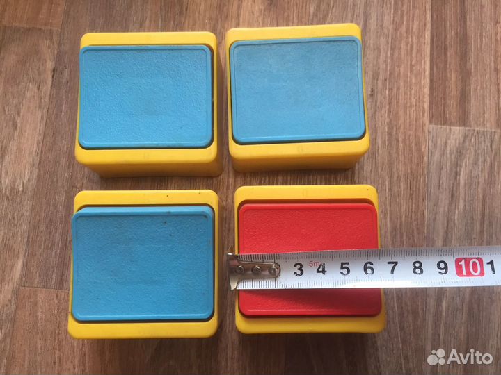 Розетки и выключатели СССР цветные ретро