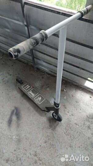 Трюковой самокат