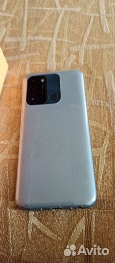 Tehno spark 8c