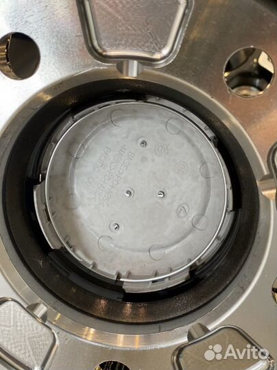 Оригинал кованные диски Lexus LX 2021 R21