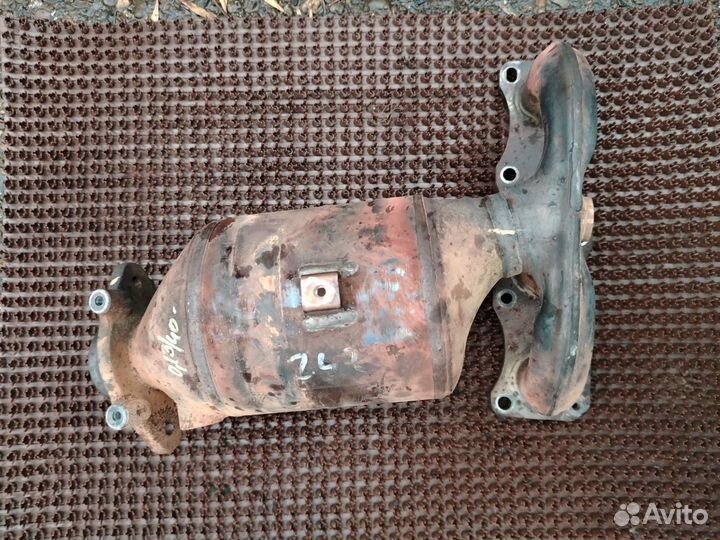 Выпускной коллектор G4NA с катализатором