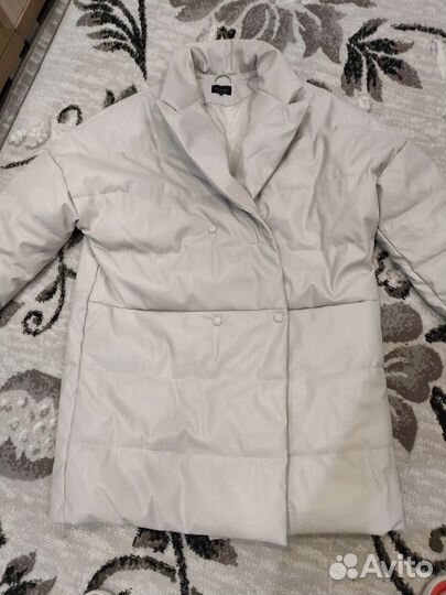 Пальто женское 52 размер