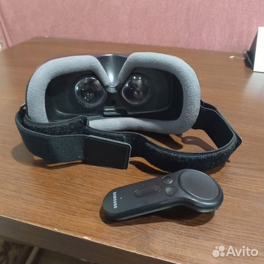 Очки виртуальной реальности samsung gear vr