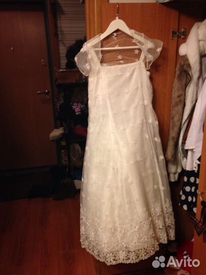 Платье праздничное Италия