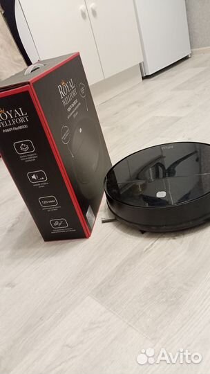Робот пылесос royal
