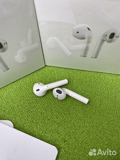 Беспроводные наушники AirPods 2