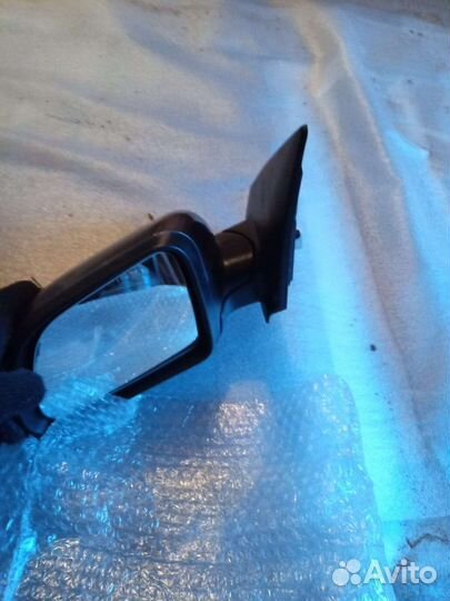 Боковое зеркало kia rio x-line