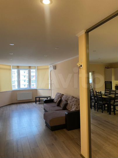 2-к. квартира, 75 м², 6/16 эт.