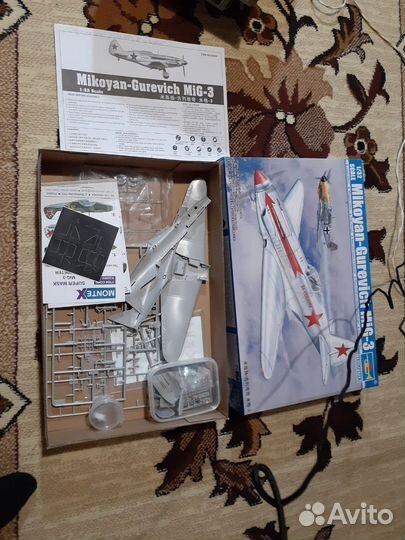 Начатые модели самолётов 1/32