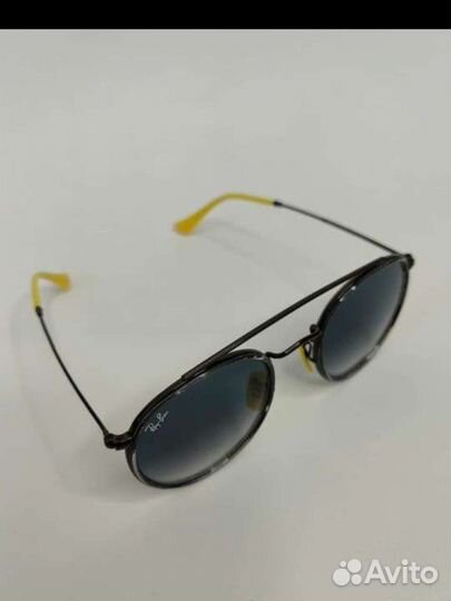 Солнцезащитные очки