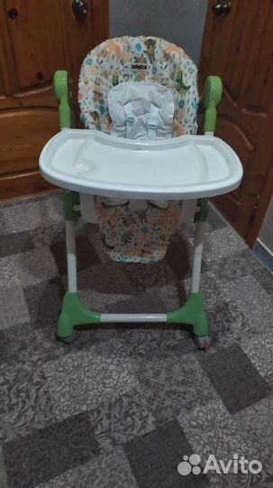 Стульчик для кормления babyton