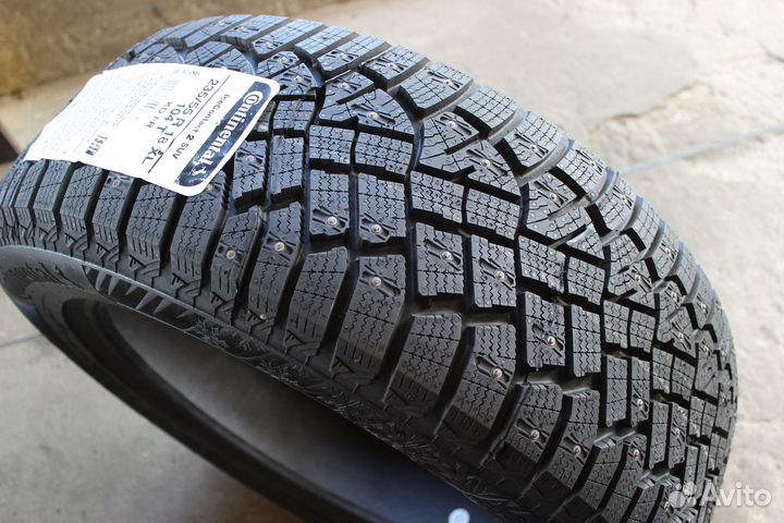 Continental IceContact 2 SUV 235/55 R18 104T