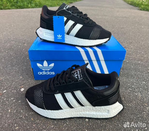 Кроссовки adidas (36-41)