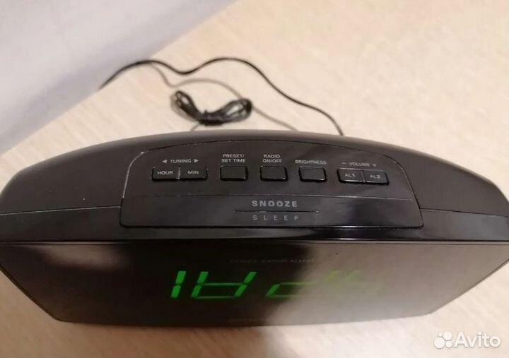 Радиочасы Philips AJ 3400